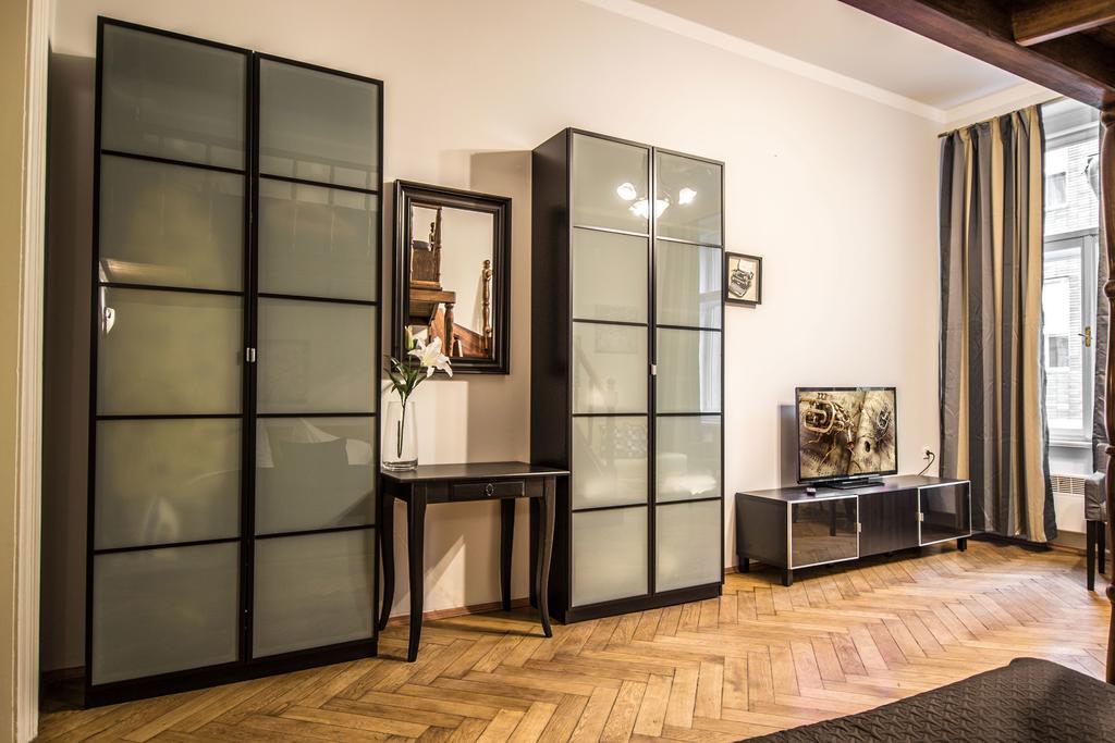 Colonial Ruterra 2bdr Praga