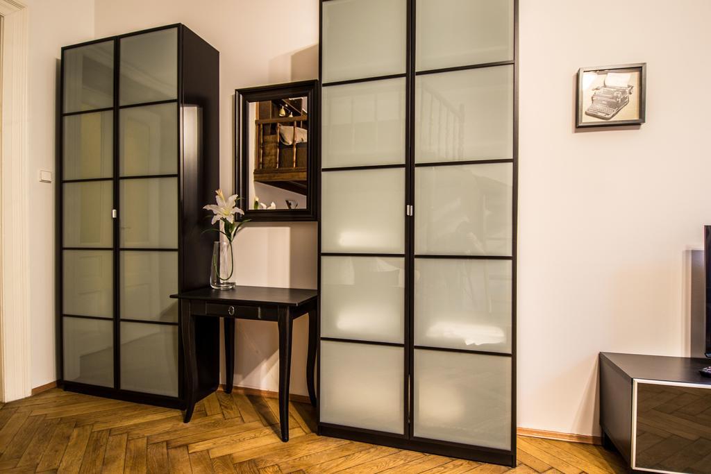 Appartamento Colonial Ruterra 2bdr Praga